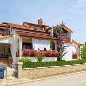 Exotica By Rent Istria , Funtana Kroatien